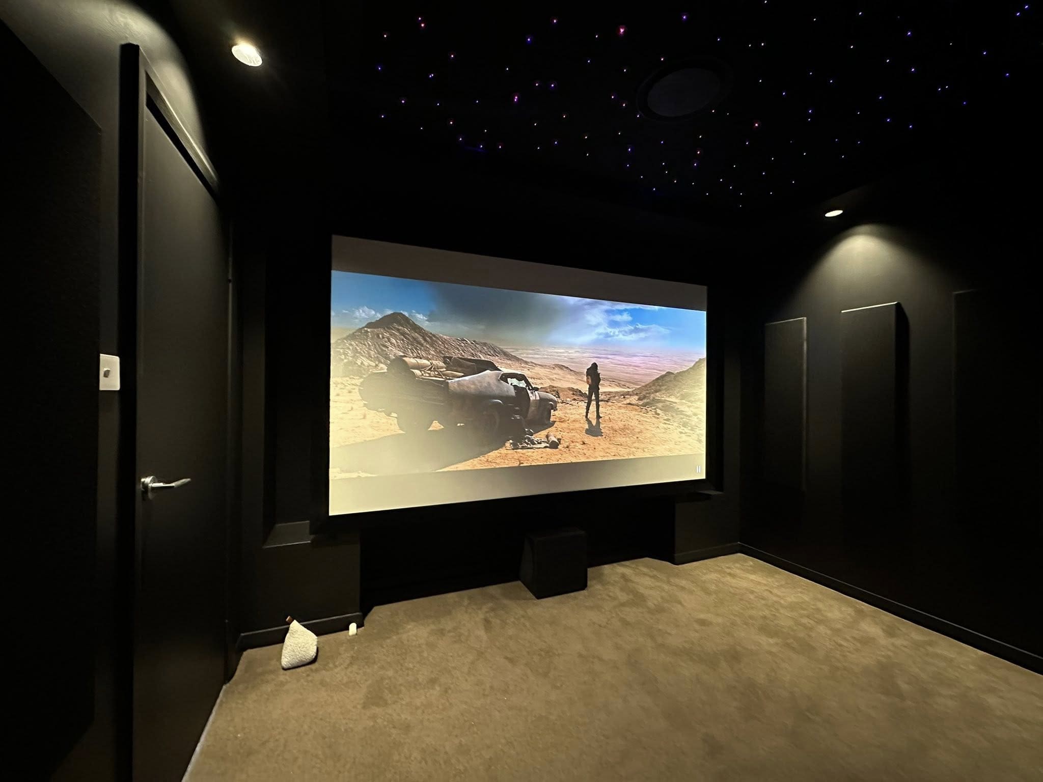Precision and Performance: A Comprehensive Home Theatre System